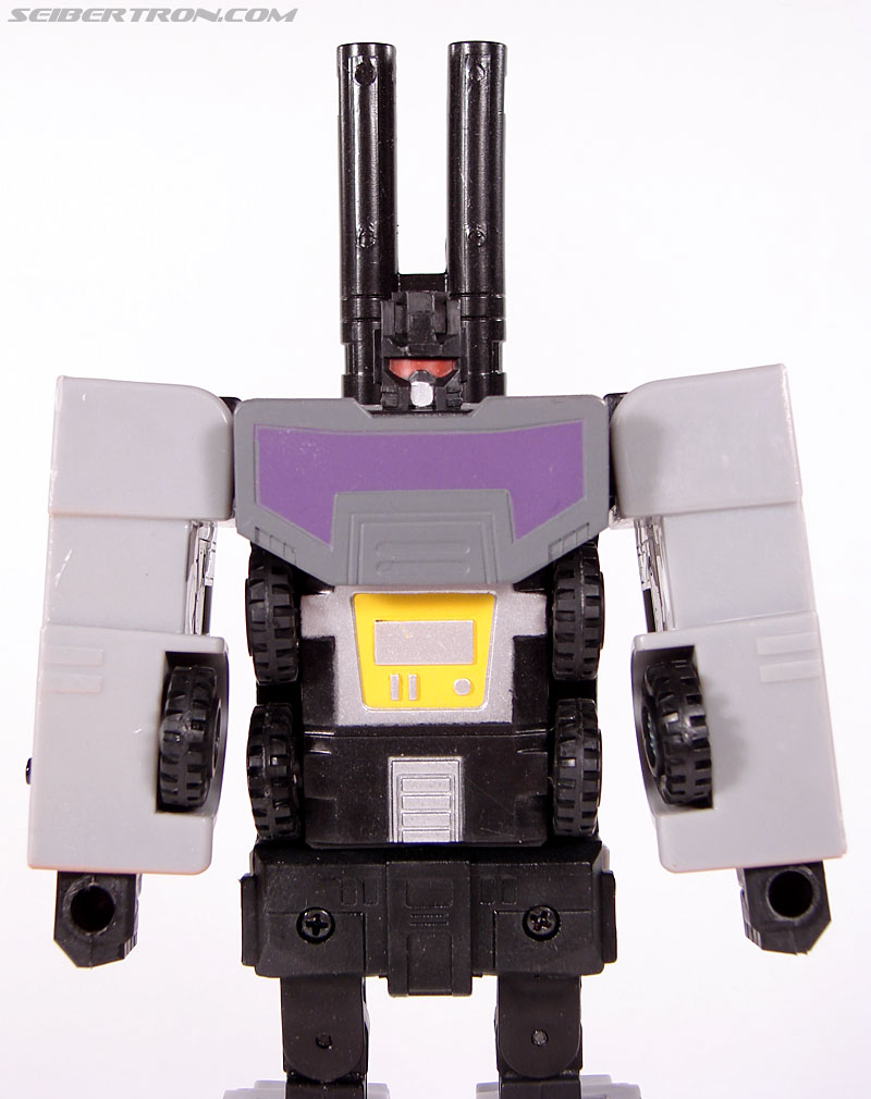 Transformers Robots In Disguise Mega-Octane (Dolrailer) (Image #35 of 76)