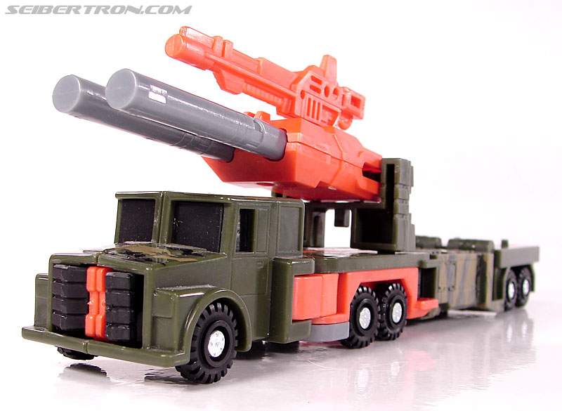 Transformers Robots In Disguise Mega-Octane (Dolrailer) (Image #11 of 85)