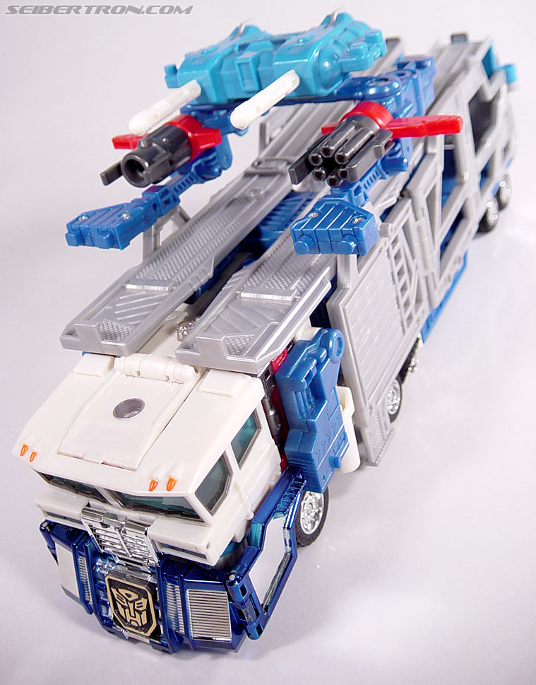 Transformers Robots In Disguise Ultra Magnus (God Magnus) (Image #14 of 102) Transformers Robots In Disguise Ultra Magnus (God Magnus) (Image #14 of 102)