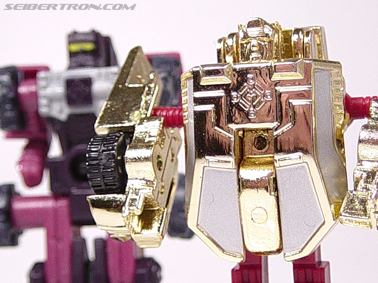 Transformers Armada Corona Sparkplug (Image #33 of 33)