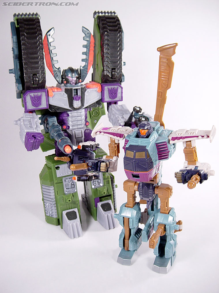 Transformers Armada Cyclonus (Sandstorm) (Image #39 of 46)
