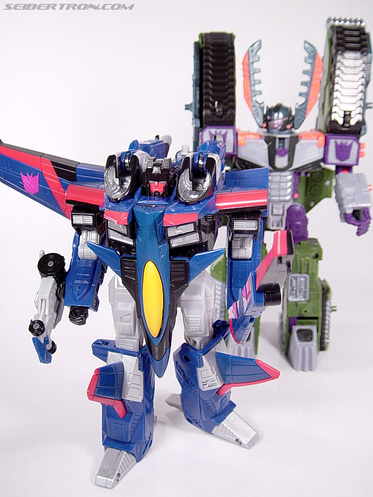 Transformers Armada Thundercracker (Starscream Super Mode) (Image #87 of 93) Transformers Armada Thundercracker (Starscream Super Mode) (Image #87 of 93)