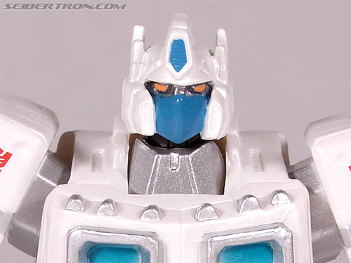 Ultra Magnus (Revoltech)