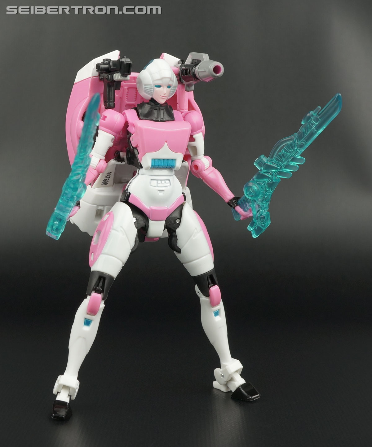 Transformers Generations Arcee (Image #129 of 265) Transformers Generations Arcee (Image #129 of 265)