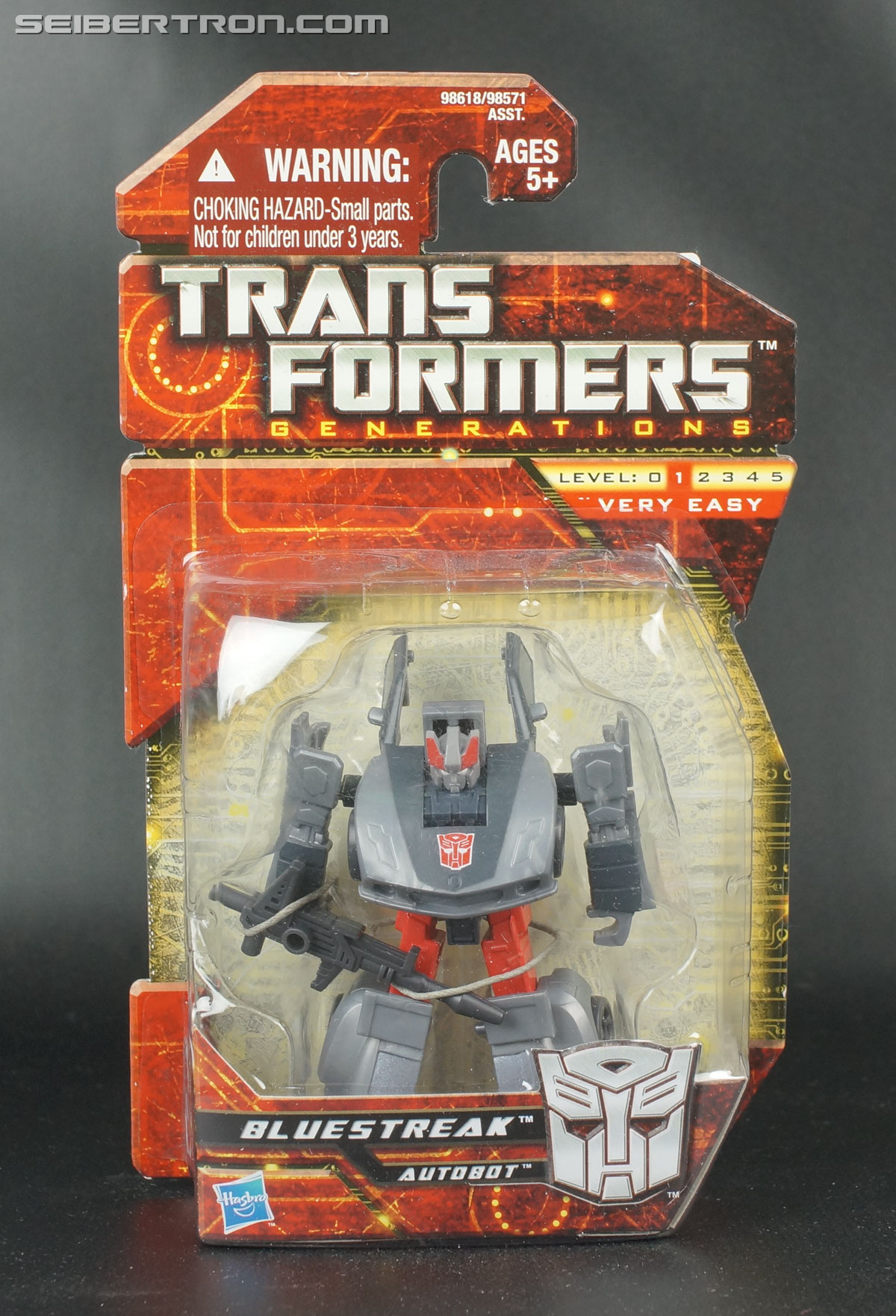 Transformers Generations Bluestreak (Silverstreak) (Image #1 of 101)