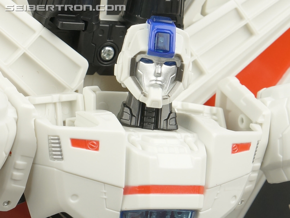 Transformers Generations Jetfire (Image #299 of 388) Transformers Generations Jetfire (Image #299 of 388)