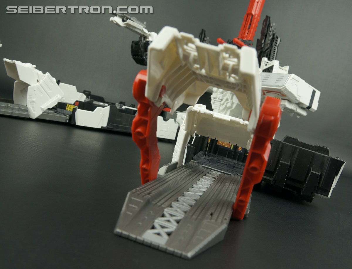 Transformers Generations Metroplex (Image #191 of 552)