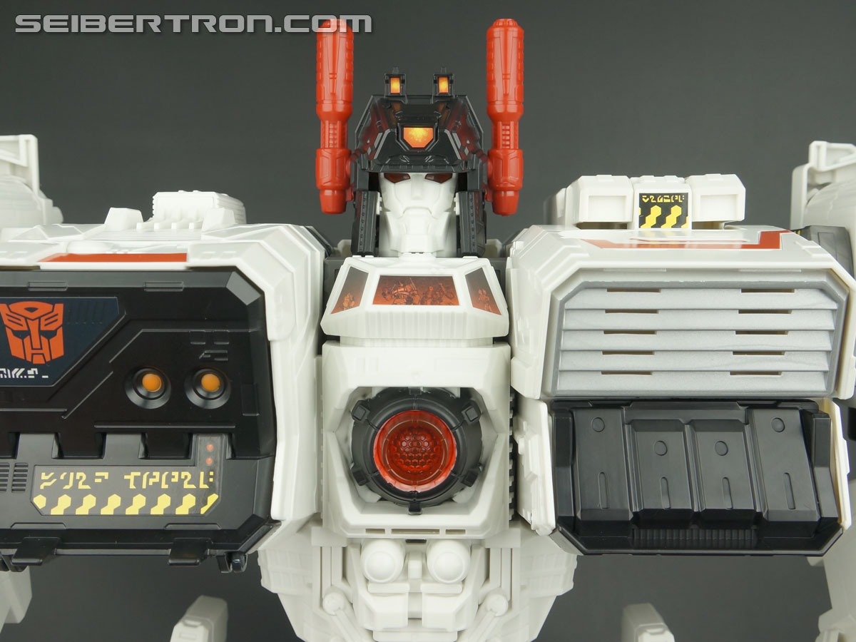 Transformers Generations Metroplex (Image #326 of 552)