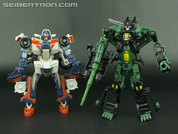 Transformers News: New Galleries: Generations Armada Starscream, Scoop, Skywarp and Mini-Con Assault Team Transformers News: New Galleries: Generations Armada Starscream, Scoop, Skywarp and Mini-Con Assault Team