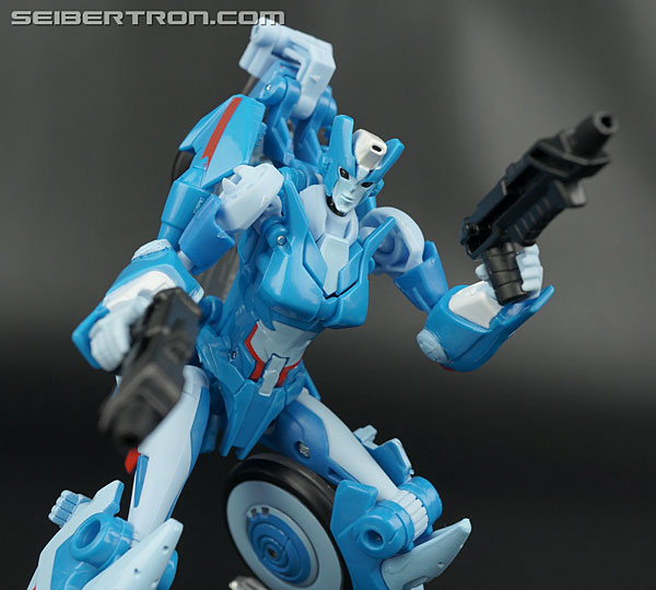 Transformers Generations Chromia (Image #100 of 164)