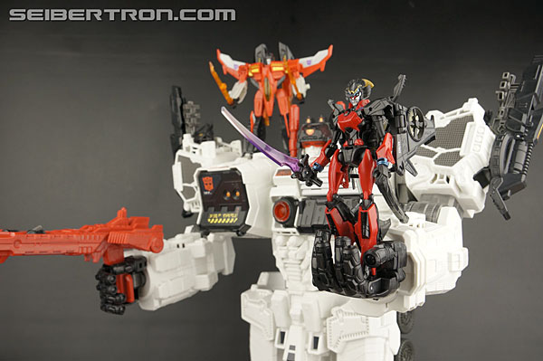 Transformers News: New Galleries: Generations Windblade, Nightbeat, Jhiaxus and Crosscut Transformers News: New Galleries: Generations Windblade, Nightbeat, Jhiaxus and Crosscut