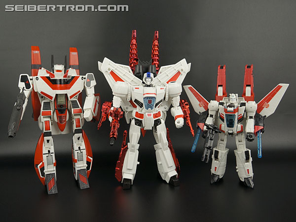 Transformers News: New Galleries: Generations Leader Class Jetfire and Cybertron Co Transformers News: New Galleries: Generations Leader Class Jetfire and Cybertron Co