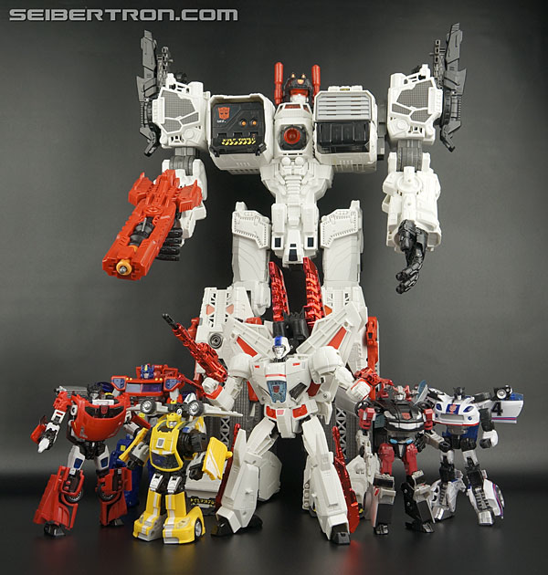 Transformers News: New Galleries: Generations Leader Class Jetfire and Cybertron Co Transformers News: New Galleries: Generations Leader Class Jetfire and Cybertron Co
