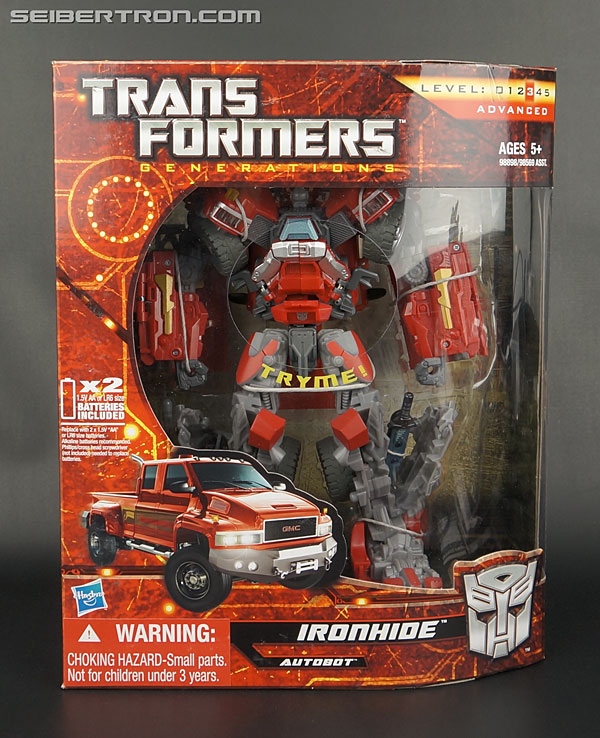 Transformers News: New Galleries: Generations GDO Leader Class Starscream and Ironhide