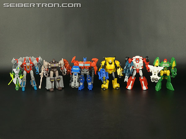 Transformers News: New Galleries: Generations Legends Swerve with Flanker and Cosmos with Payload Transformers News: New Galleries: Generations Legends Swerve with Flanker and Cosmos with Payload