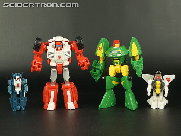 Transformers News: New Galleries: Generations Legends Swerve with Flanker and Cosmos with Payload Transformers News: New Galleries: Generations Legends Swerve with Flanker and Cosmos with Payload
