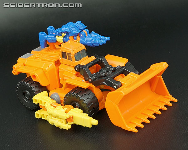 Transformers Generations Caliburst (Tracer) (Image #18 of 63)