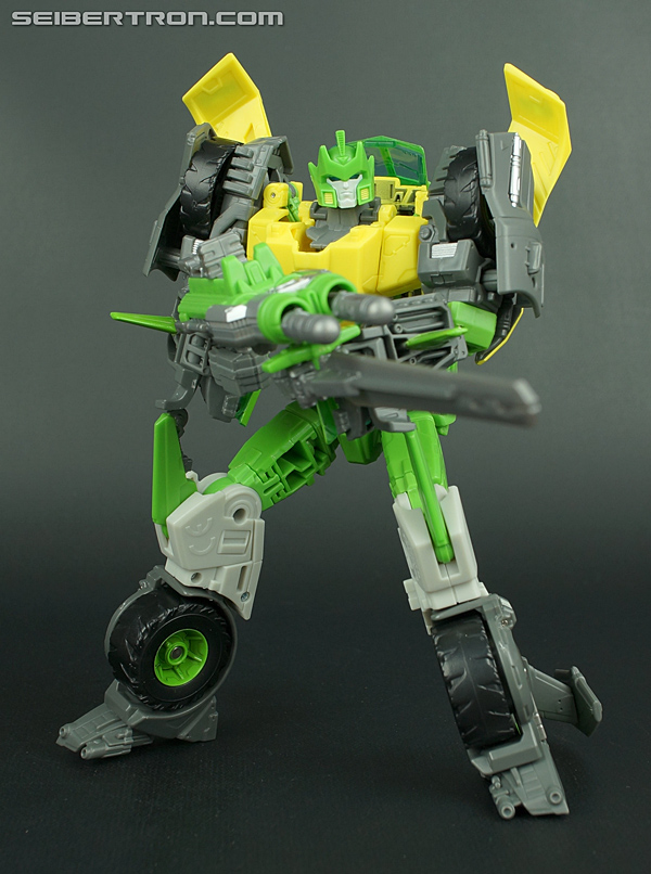New Galleries: Transformers Generations Voyager Class Blitzwing and Springer
