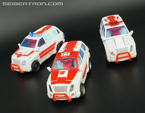 Transformers News: New Galleries: Generations Autobots Warriors Ratchet, Kup and Perceptor Transformers News: New Galleries: Generations Autobots Warriors Ratchet, Kup and Perceptor