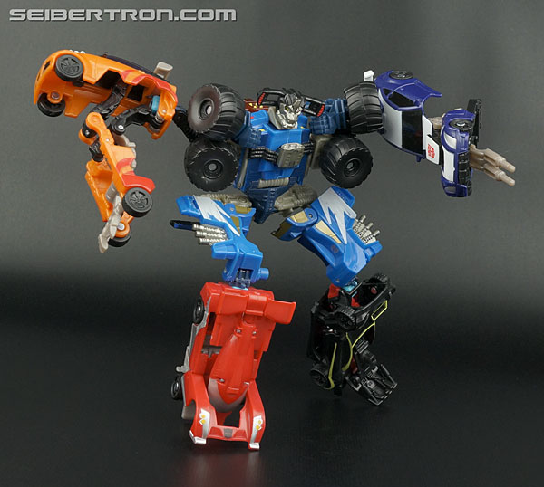 Transformers News: New Galleries: Power Core Combiners Undertow, Salvage, Skyhammer and Heavytread