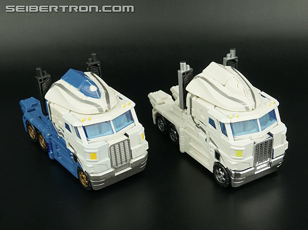 Transformers News: New Galleries: Henkei Crystal Convoy and United Ultra Magnus Transformers News: New Galleries: Henkei Crystal Convoy and United Ultra Magnus
