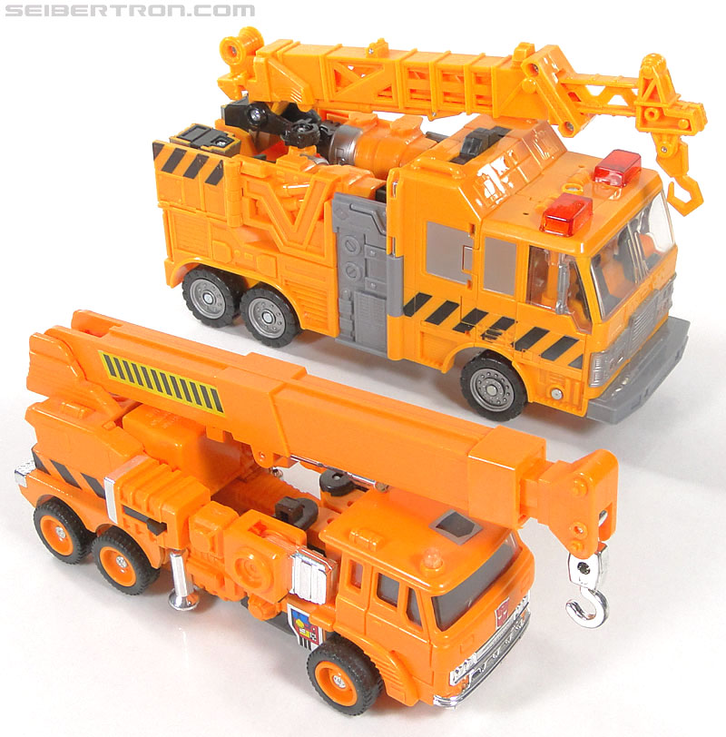 Transformers Reveal The Shield Solar Storm Grappel (Grapple) (Image #62 of 149)