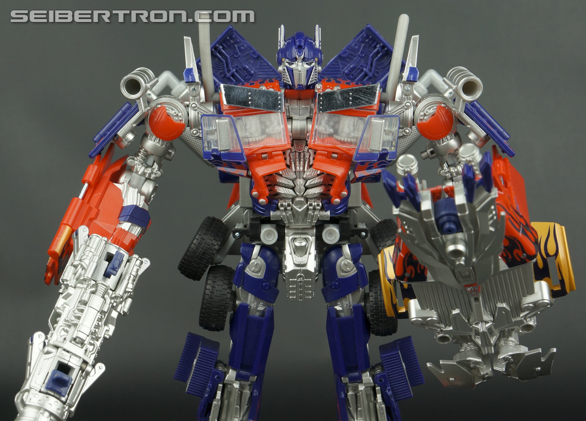 Transformers Dark of the Moon Striker Optimus Prime (Image #110 of 250) Transformers Dark of the Moon Striker Optimus Prime (Image #110 of 250)