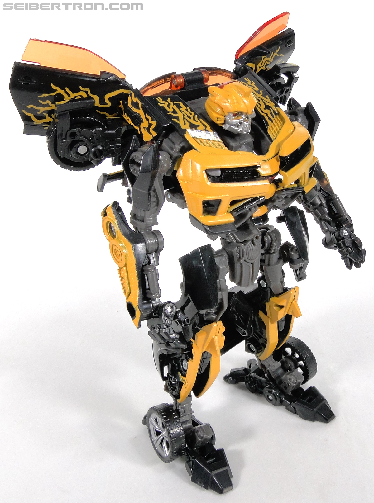 Transformers Dark of the Moon Cyberfire Bumblebee (Bumblebee) (Image #66 of 138)