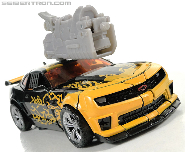 Transformers News: New Toy Galleries: DOTM Vortex, Skywarp, Cyberfire Bumblebee and Specialist Ratchet Image