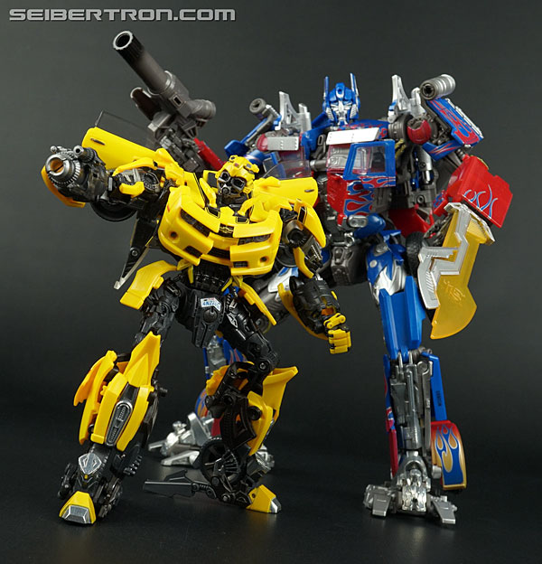 Transformers News: Re: New Galleries: Transformers Masterpiece Movie Series