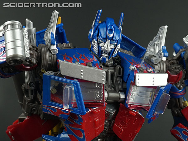 Transformers News: New Gallery: Masterpiece Movie Series MPM-4 Optimus Prime Transformers News: New Gallery: Masterpiece Movie Series MPM-4 Optimus Prime