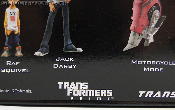 Transformers Prime: First Edition Bumblebee (NYCC) (Image #21 of 185)