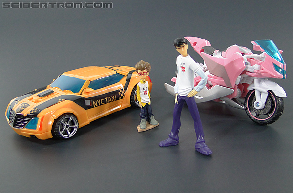 Transformers Prime: First Edition Raf Esquivel (NYCC) (Image #47 of 59)