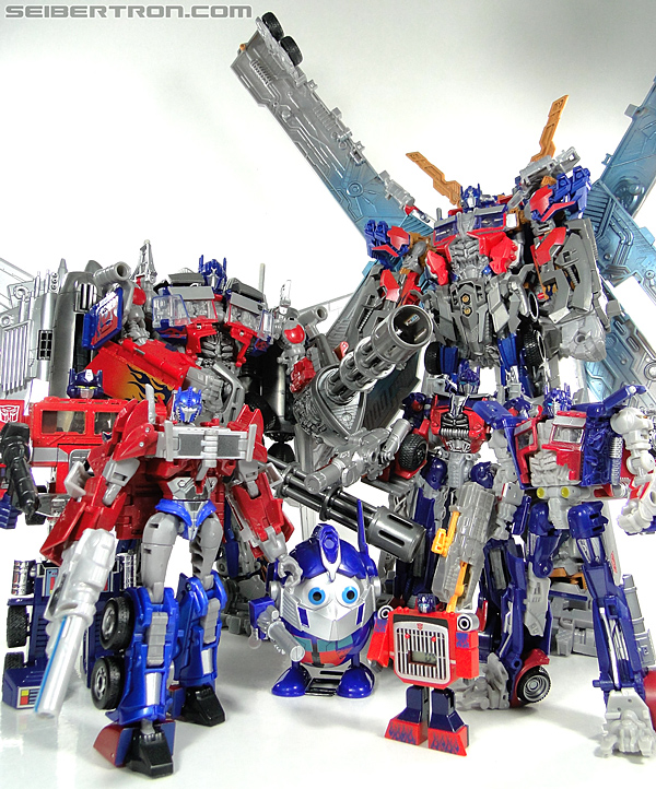 Transformers Prime: First Edition Optimus Prime (Image #167 of 170)