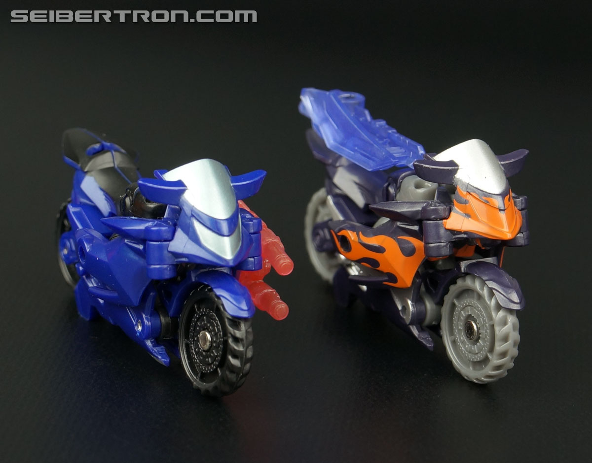 Transformers Prime: Cyberverse Flamewar (Image #31 of 105)