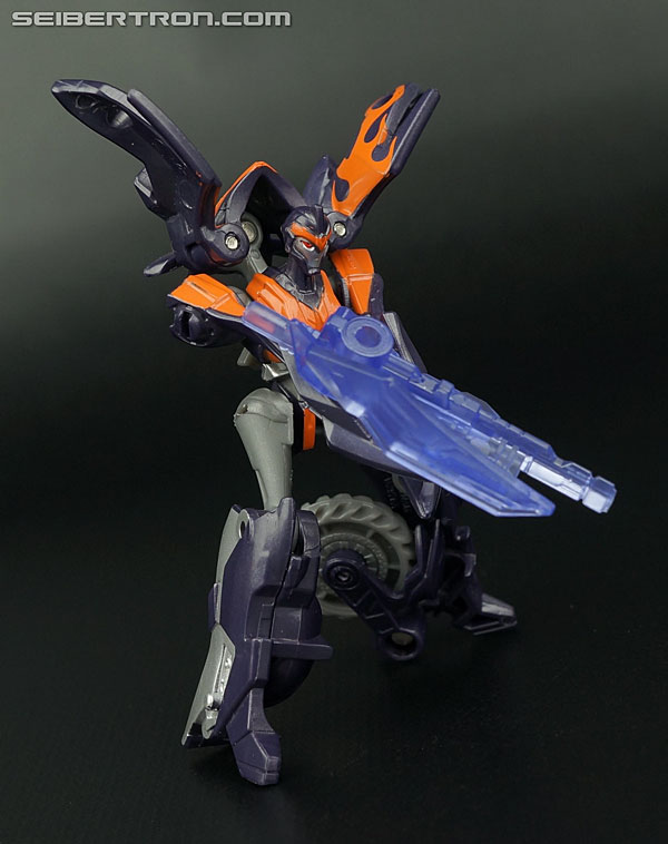 Transformers Prime: Cyberverse Flamewar (Image #86 of 105)