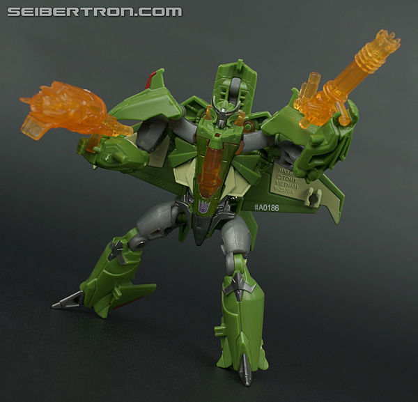 New Galleries: Voyager Thundertron and Ultra Magnus with Cyberverse Ultra Magnus and Skyquake