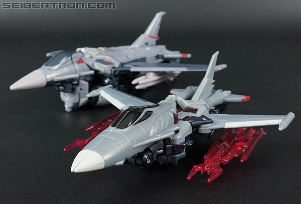 Transformers Prime: Cyberverse Starscream (Image #35 of 154)