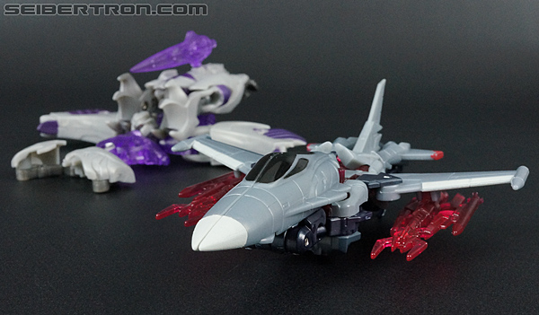 Transformers Prime: Cyberverse Starscream (Image #37 of 154)