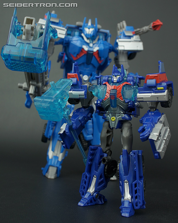 Transformers Prime: Cyberverse Ultra Magnus (Image #86 of 89)