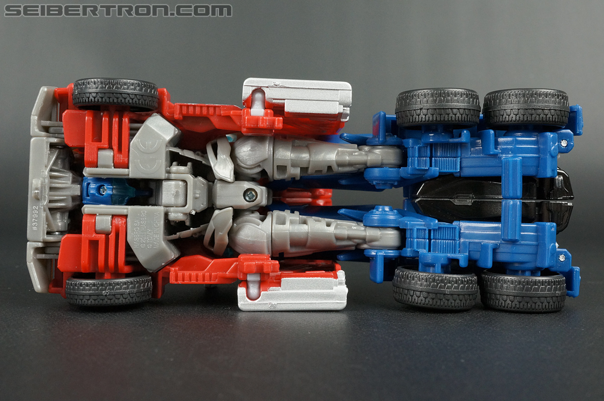 Transformers Prime: Robots In Disguise Optimus Prime (Image #51 of 176)