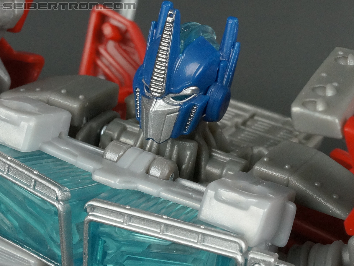 Transformers Prime: Robots In Disguise Optimus Prime (Image #104 of 176)