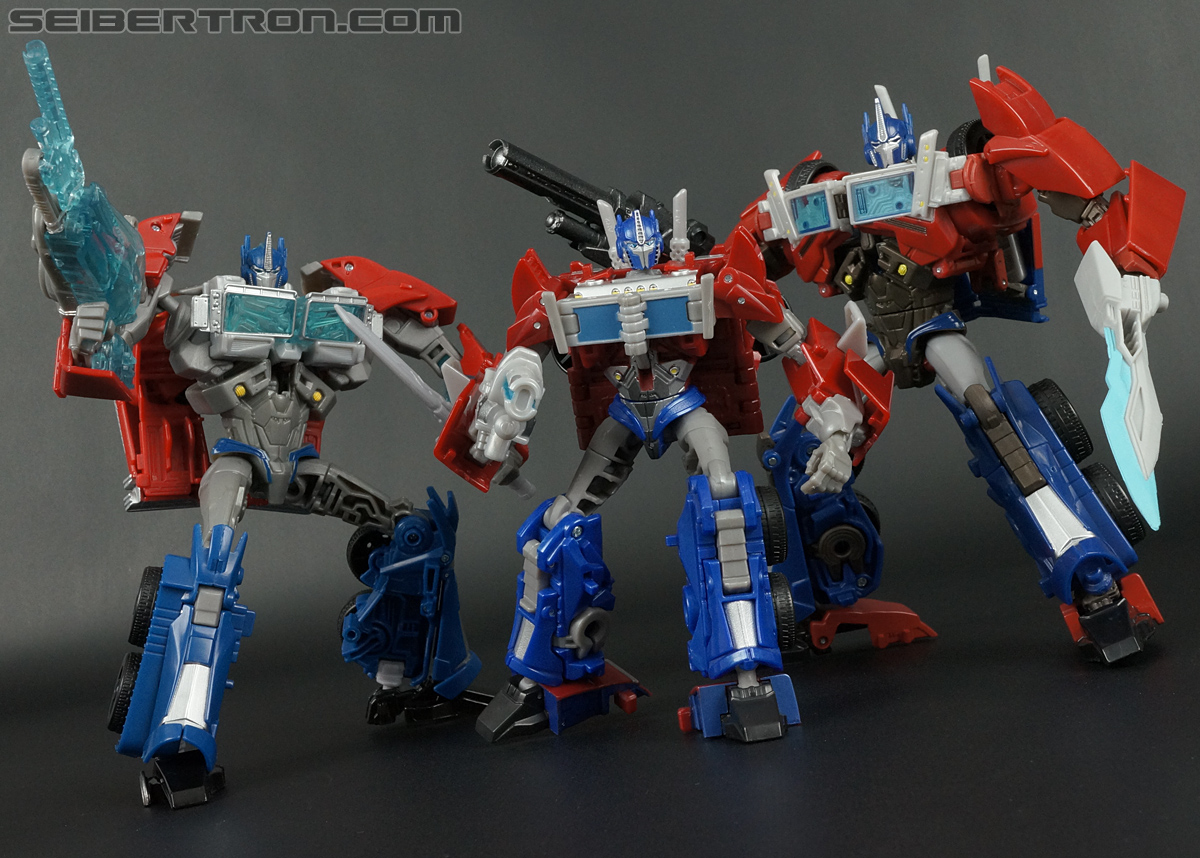 Transformers Prime: Robots In Disguise Optimus Prime (Image #150 of 176)