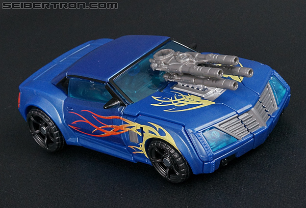Transformers News: New Toy Galleries: Transformers Prime Deluxes Knock Out and Hot Shot Image