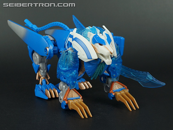 New Galleries: Voyager Thundertron and Ultra Magnus with Cyberverse Ultra Magnus and Skyquake