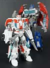 Transformers Prime: Robots In Disguise Ratchet - Image #149 of 178