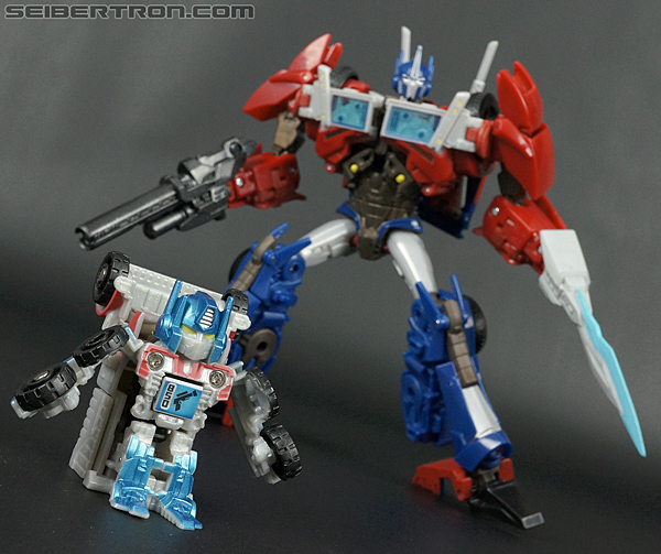 Transformers News: New Toy Galleries: Transformers Bot Shots Optimus Prime, Bumblebee, Sentinel Prime, Starscream, & Barricade Image