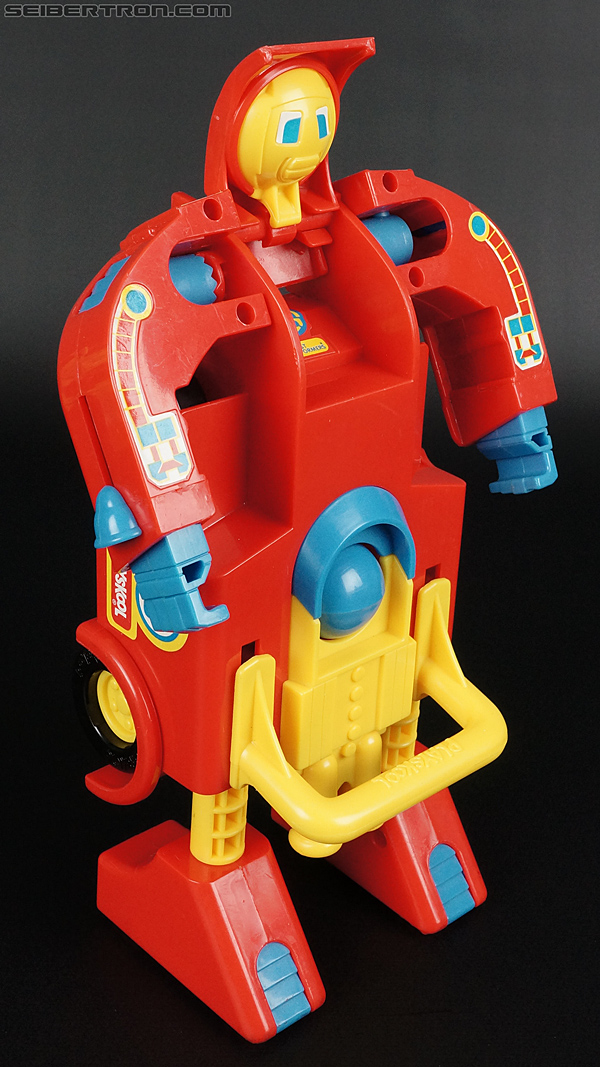 First Transformers Racer-Kun (Race Car) (Image #27 of 61)
