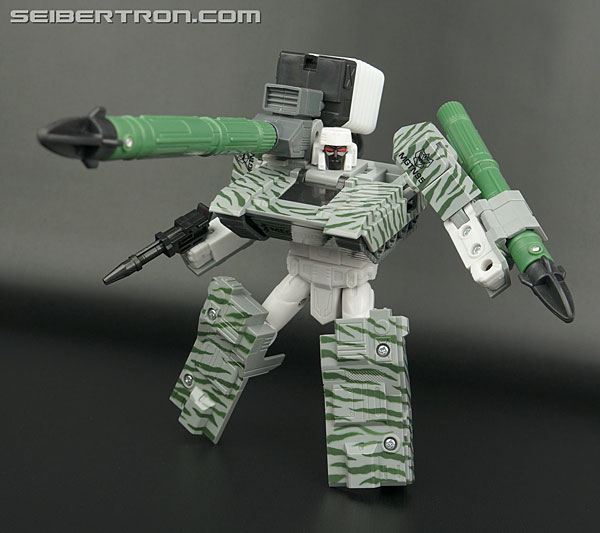 Transformers News: Select Series Megatron in unreleased G2 colors, plus more info about new collector line Transformers News: Select Series Megatron in unreleased G2 colors, plus more info about new collector line