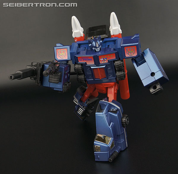 Transformers News: New Galleries: Transformers G2 Combat Hero Optimus Prime and Combat Hero Megatron